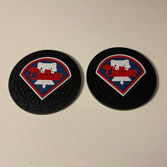 MLB Philadelphia Phillies car cup Coasters in black Set of 2 NWT - Picture 4 of 6